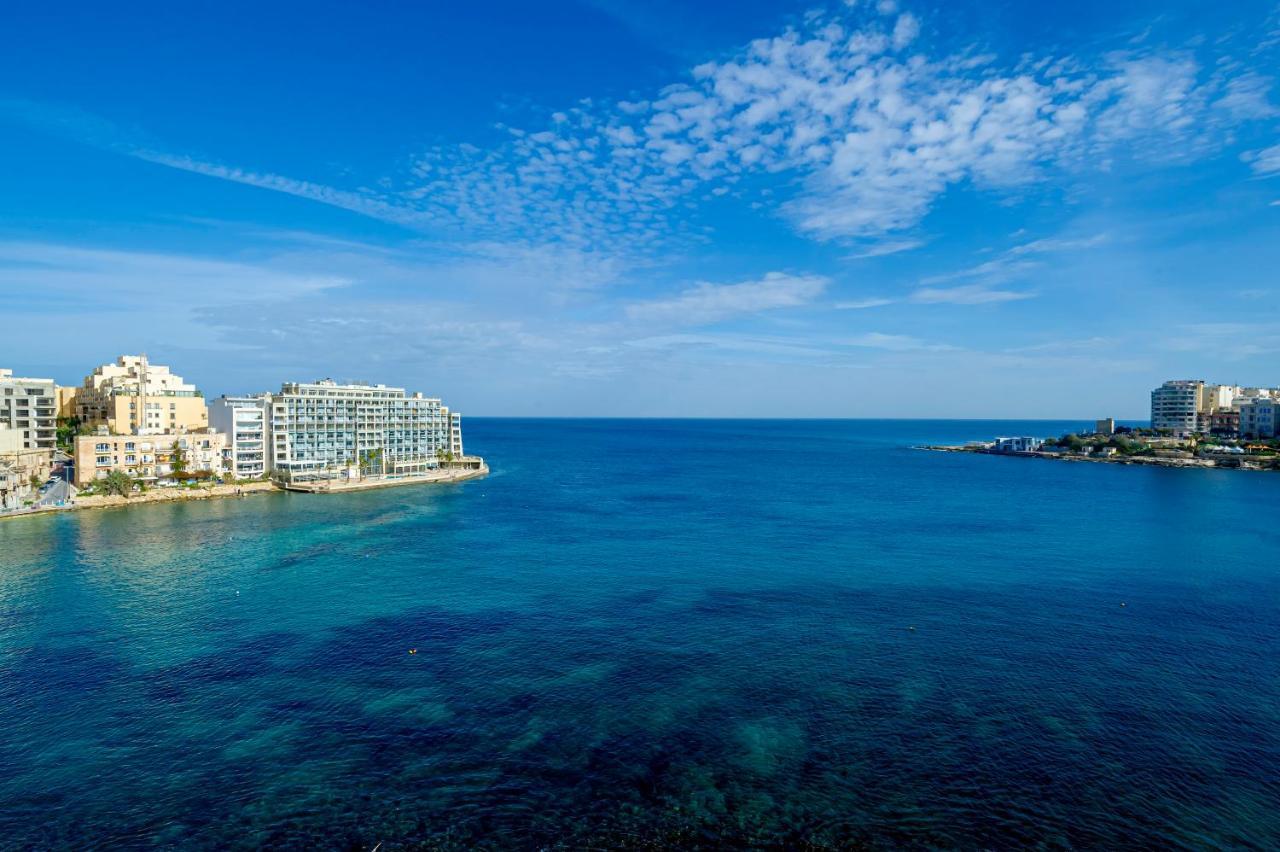Spinola Bay Top Floor Seafront 3 Bedroom Apartment With Panoramic Sea Views - By Getawaysmalta Saint Julian's ภายนอก รูปภาพ