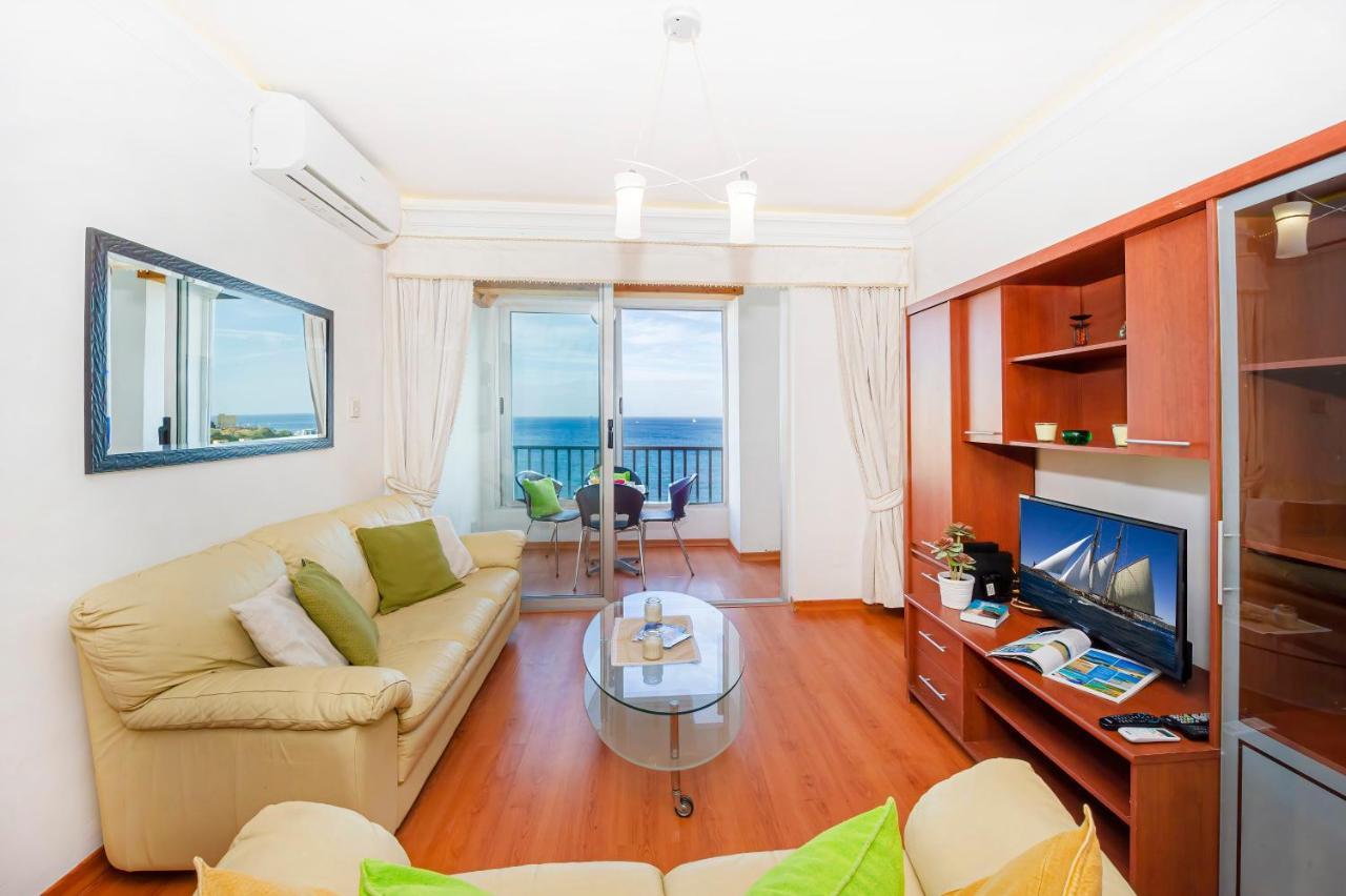 Spinola Bay Top Floor Seafront 3 Bedroom Apartment With Panoramic Sea Views - By Getawaysmalta Saint Julian's ภายนอก รูปภาพ