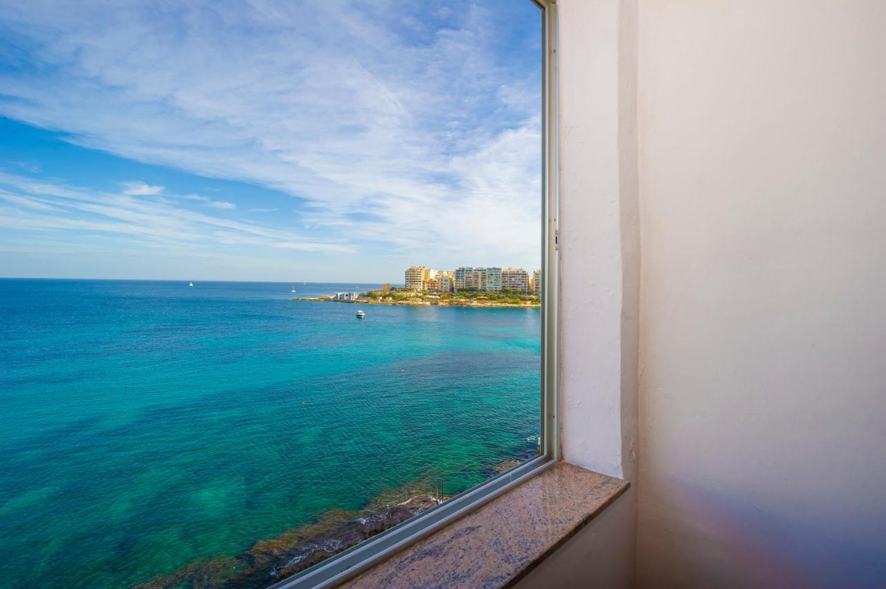 Spinola Bay Top Floor Seafront 3 Bedroom Apartment With Panoramic Sea Views - By Getawaysmalta Saint Julian's ภายนอก รูปภาพ